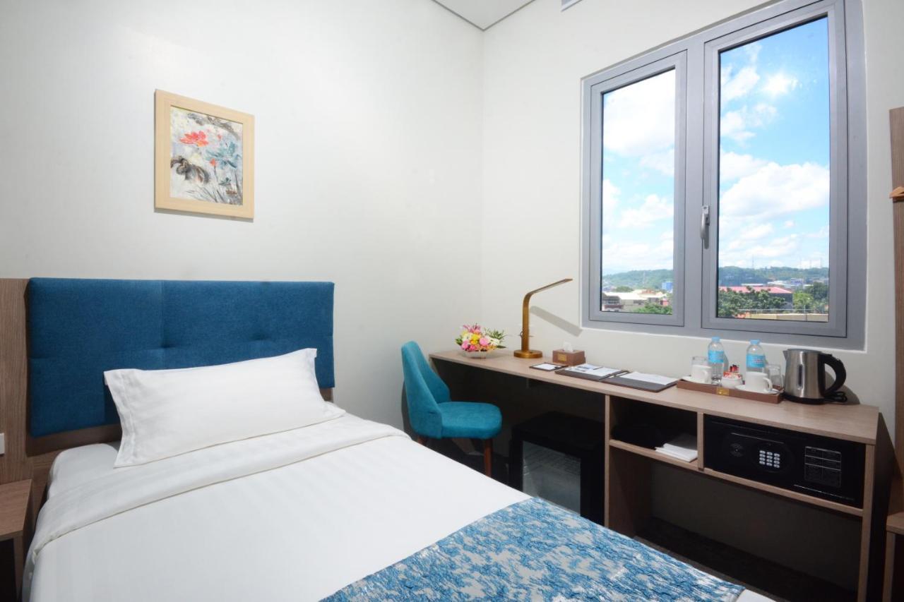 Blue Lotus Hotel Davao City Eksteriør billede