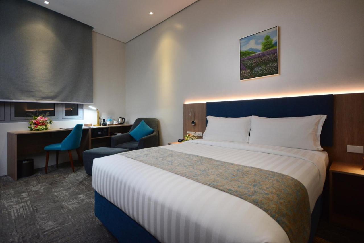 Blue Lotus Hotel Davao City Eksteriør billede